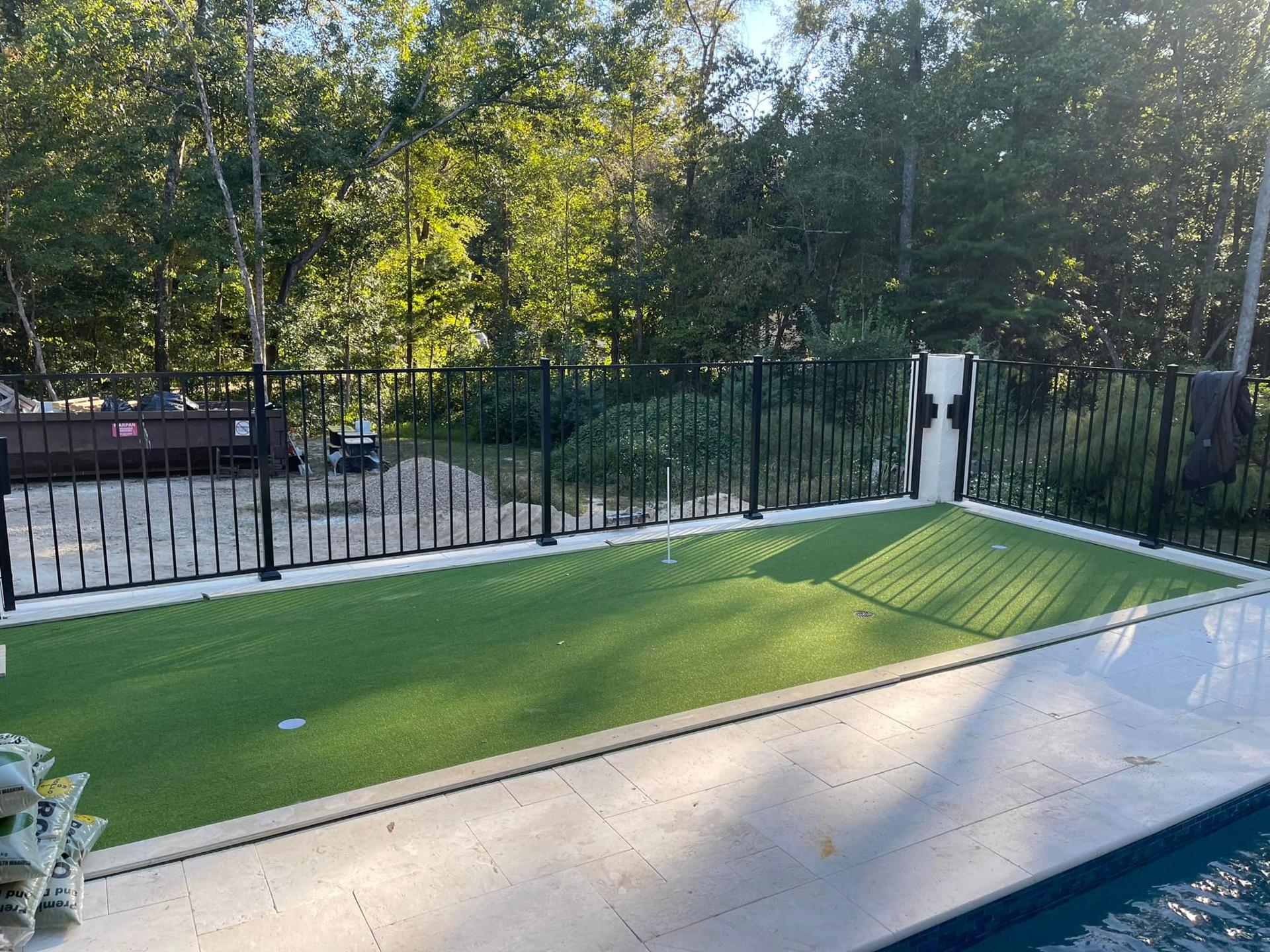 Travertine Pool Deck & Spa