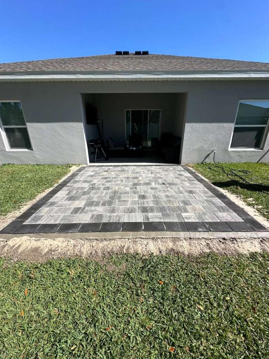 Backyard Paver Patio